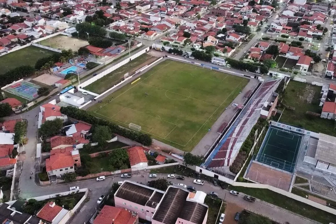 Visão aérea do Estádio Eliel Martins, a Arena Valfredão, em Riachão do Jacuípe