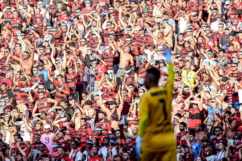 Diego Alves em campo pelo Flamengo