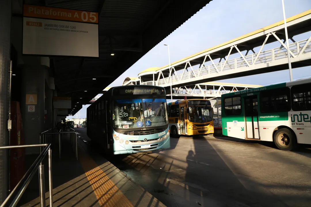 Com acordo, circulação dos ônibus do transporte metropolitano está garantida