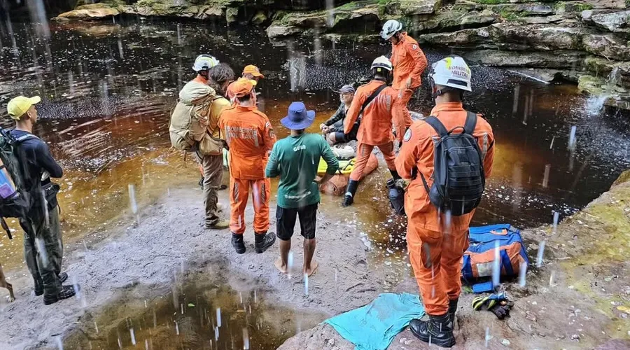 Queda ocorreu na Cachoeira da Ferradura