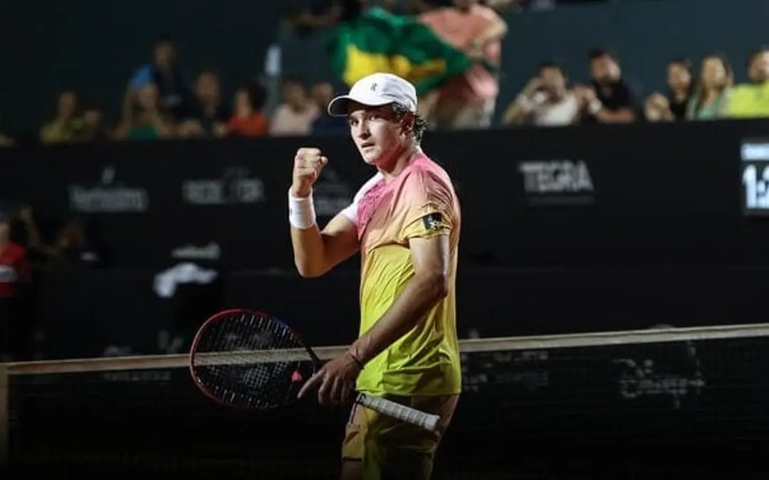 João Fonseca volta à quadra principal do Rio Open em jogo de exibição com argentino