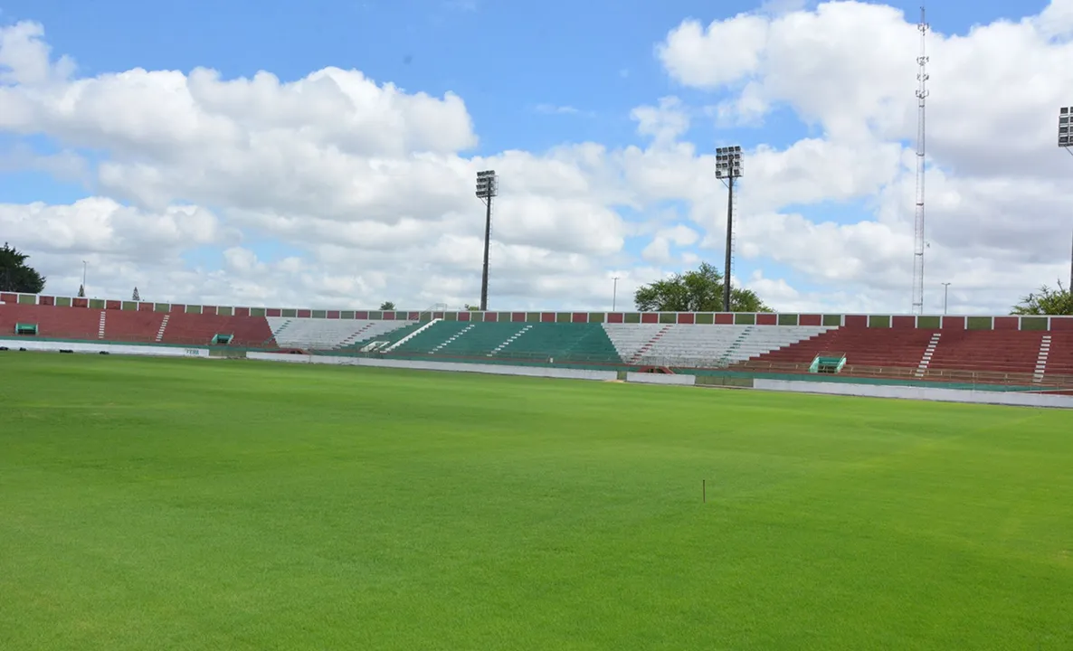 Estádio Alberto Oliveira, o Jóia da Princesa