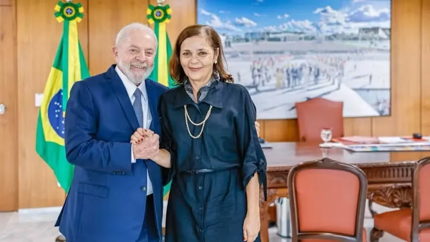 Presidente Lula (PT) e a embaixadora do Brasil em Caracas, Gilvânia Oliveira