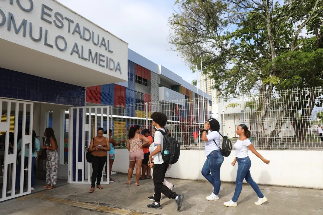 Matrículas para EJA seguem abertas na rede estadual de ensino