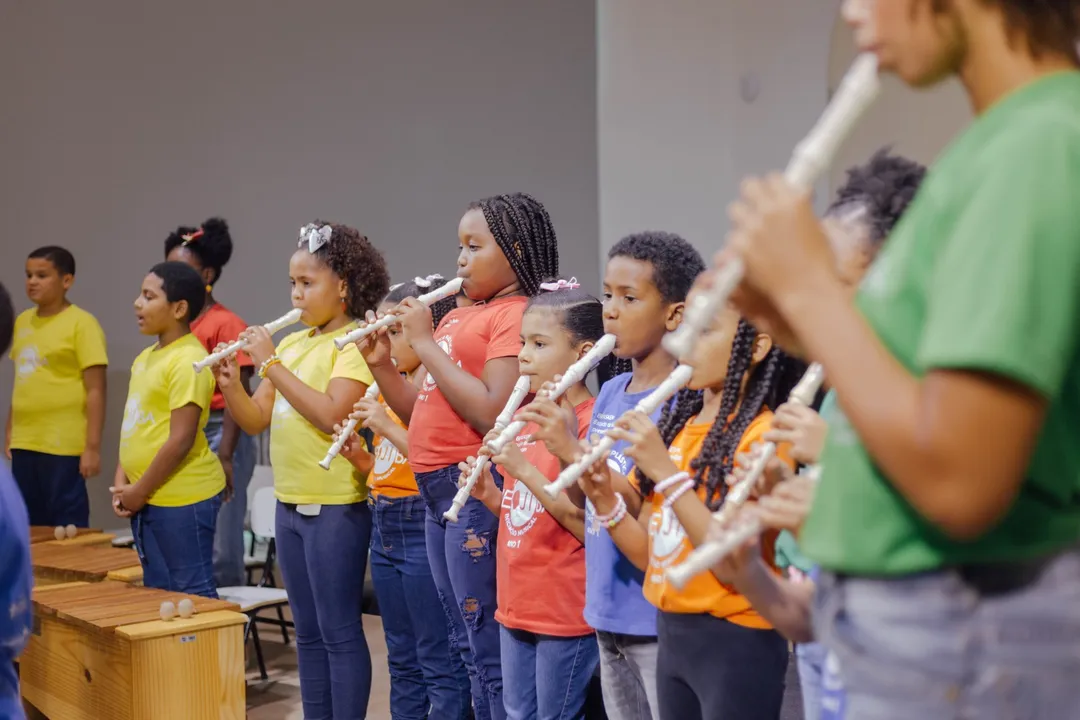 As vagas são para turmas de iniciação musical, de canto coral e de instrumento musical