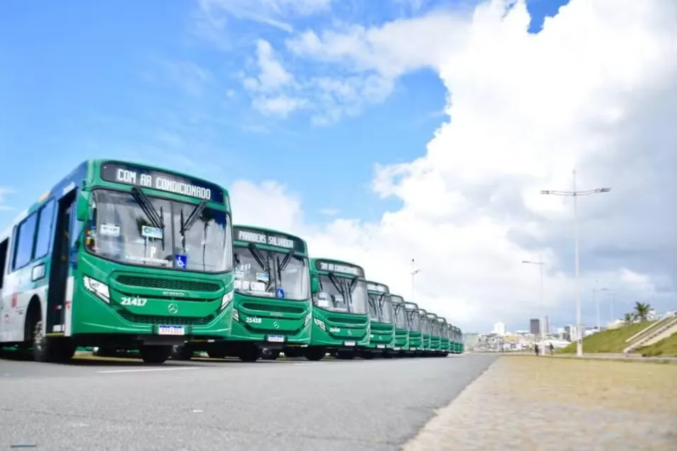 Concessionária de ônibus de Salvador anuncia mais de 30 vagas de emprego