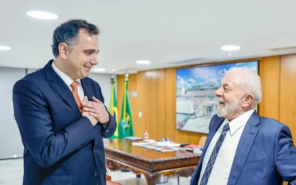 Pacheco deixa o comando do Senado no sábado, 1