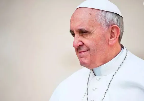 O Papa está internado no Hospital Gemelli, em Roma