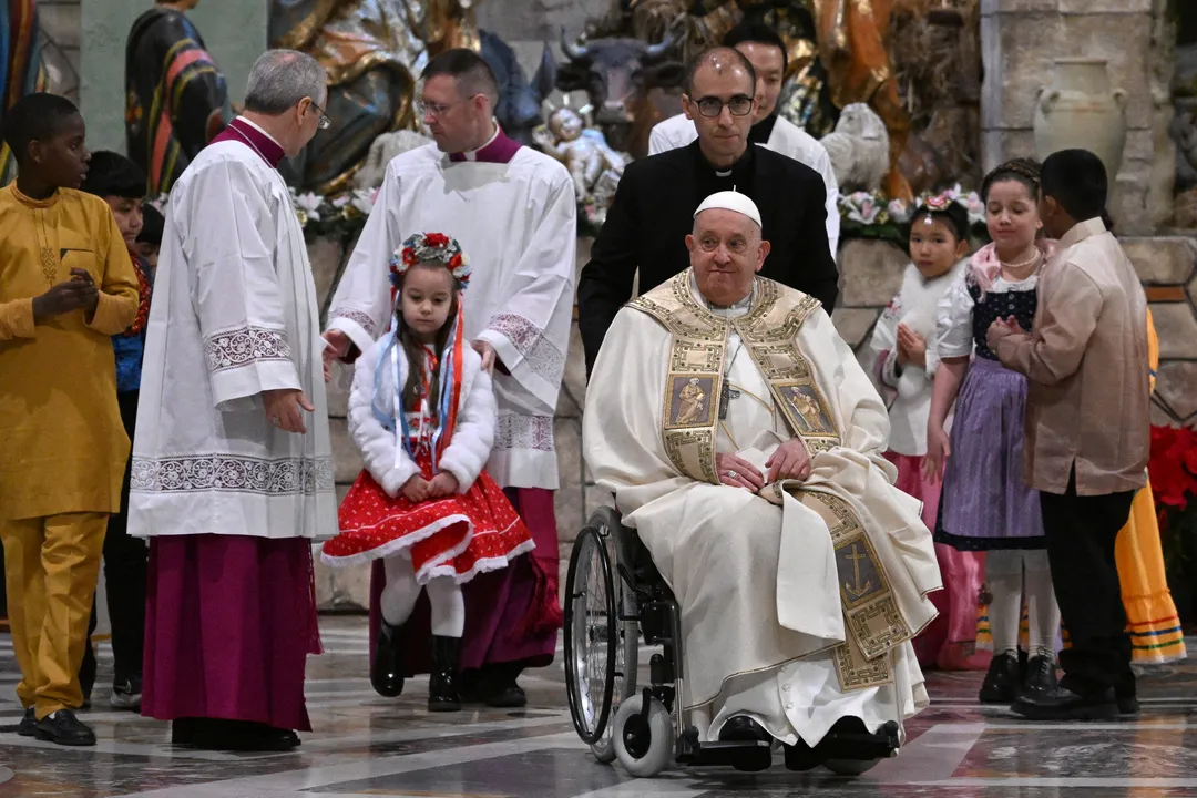 Jesuíta argentino abriu a Porta Santa da basílica de São Pedro, no Vaticano, simbolizando o início do Jubileu "ordinário"