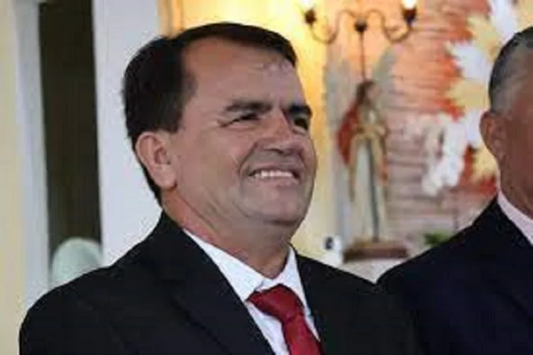 Prefeito de Barrocas, Almir de Maciel (PT)