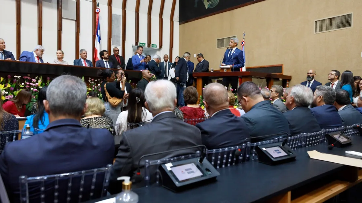 Anúncio foi feito pelo chefe de estado na Alba