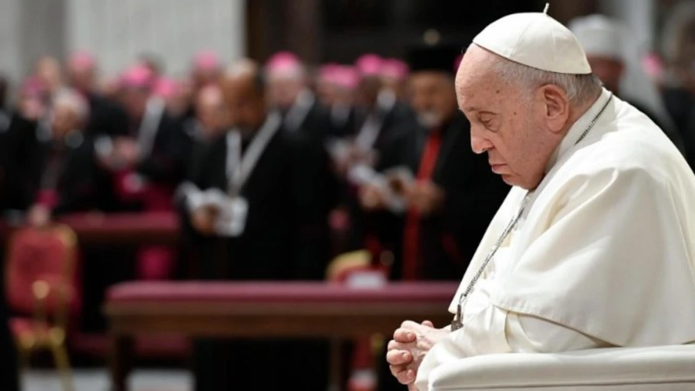 Papa Francisco está internado desde o último dia 14 de março com pneumonia nos dois pulmões