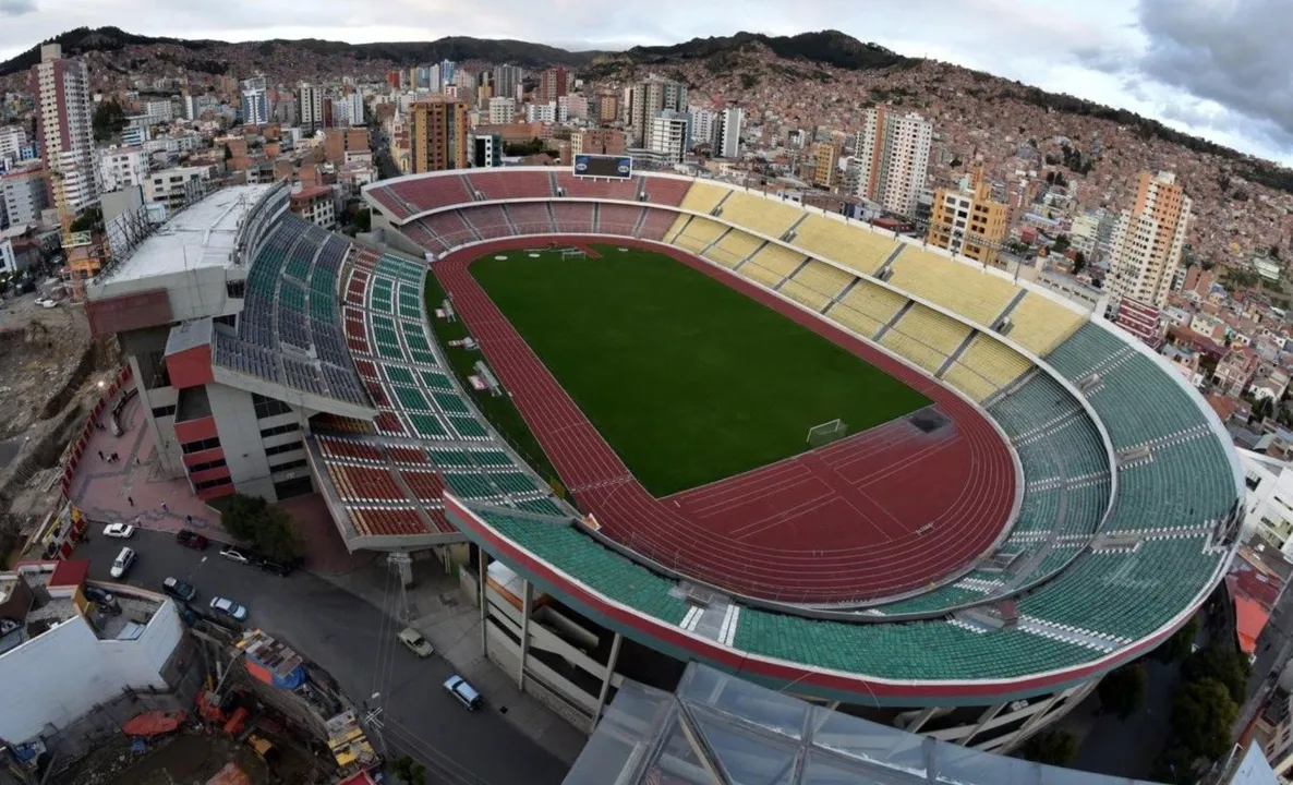 Estádio Hernando Siles, na Bolívia