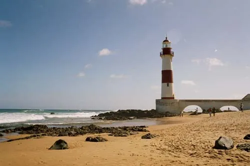 Praia do Farol de Itapuã está na lista