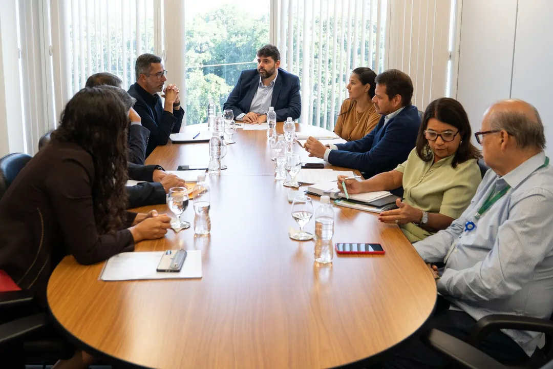 Reunião aconteceu nesta terça-feira, 18