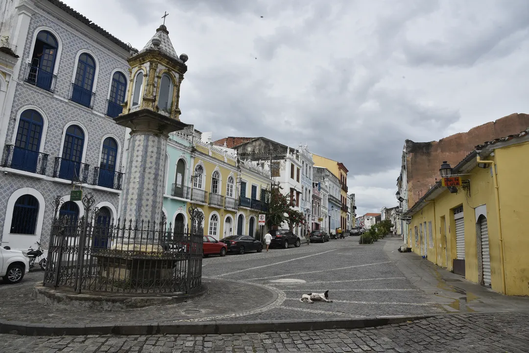 O bairro do Santo Antônio, com seus casarões residenciais e comerciais, além da localização central, tem sido palco de grandes festas