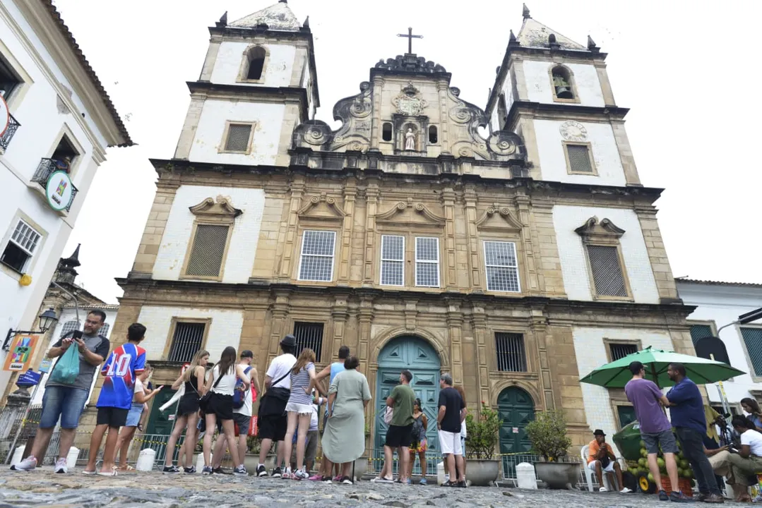 A igreja permanece fechada até que as medidas necessárias sejam tomadas pelos órgãos competentes