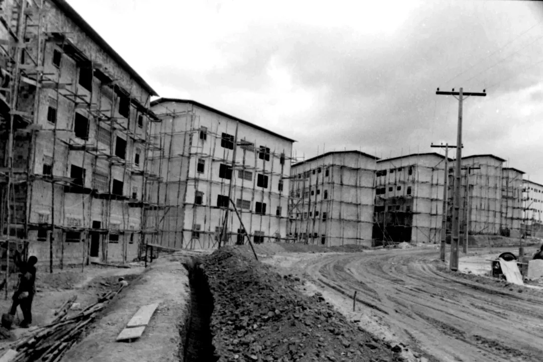 Obras dos Conjuntos Habitacionais Cabula VI e Saboeiro, construídos pela Urbis e destinados a servidores estaduais.
Foto: AGECOM