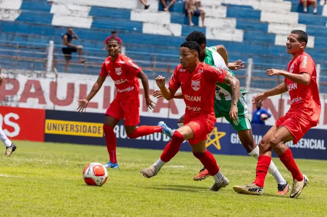 Vitória da Conquista empatou com o anfitrião Atlético Guaratinguetá