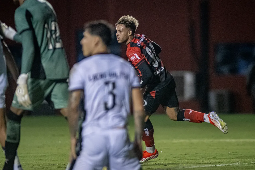 Daniel Jr em partida contra o Botafogo