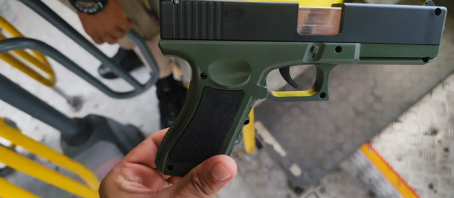 Foram 8 tiros contra o suspeito, que foi atendido e encaminhado a unidade de saúde ainda com vida