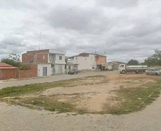 Jovem é agredido com garrafada no rosto durante festa na Bahia