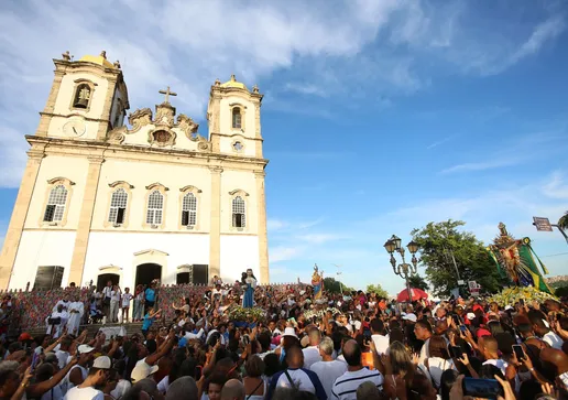 Priscila Araújo levou Davi, de 5 anos, para tomar o reforço da vacina da febre amarela