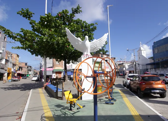 Praça das decisões, Bairro da Paz