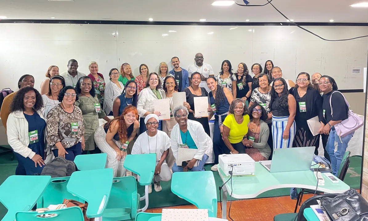 A TARDE Educação realiza formação com educadores de Simões Filho