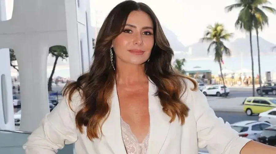 Giovanna Antonelli expõe detalhe da vida sexual