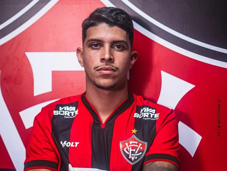 Felipe Cardoso é o 17º reforço do Vitória para a temporada 2025