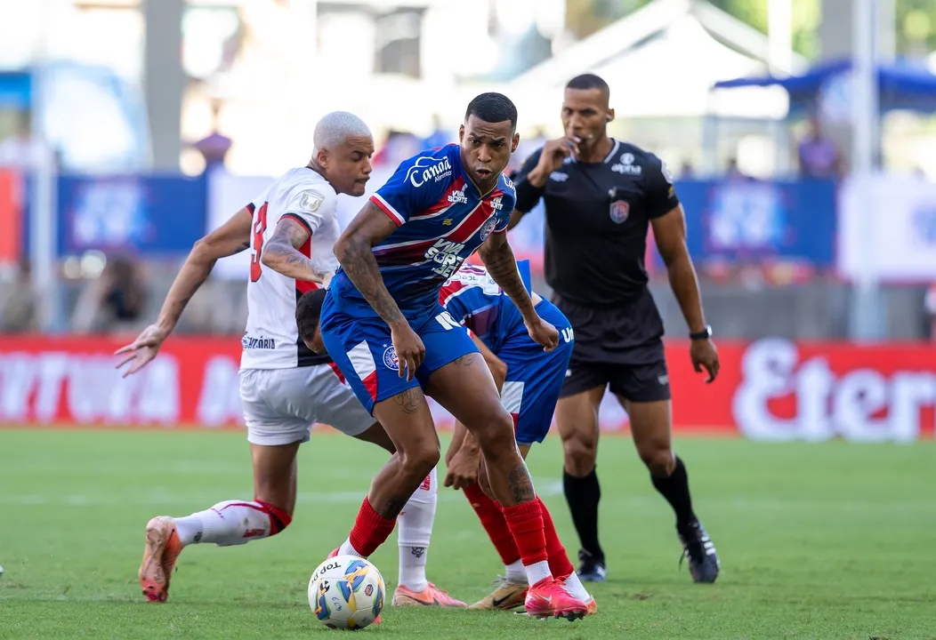 No primeiro Ba-Vi do ano, o de número 500 na história do clássico, Bahia e Vitória empataram por 0 a 0