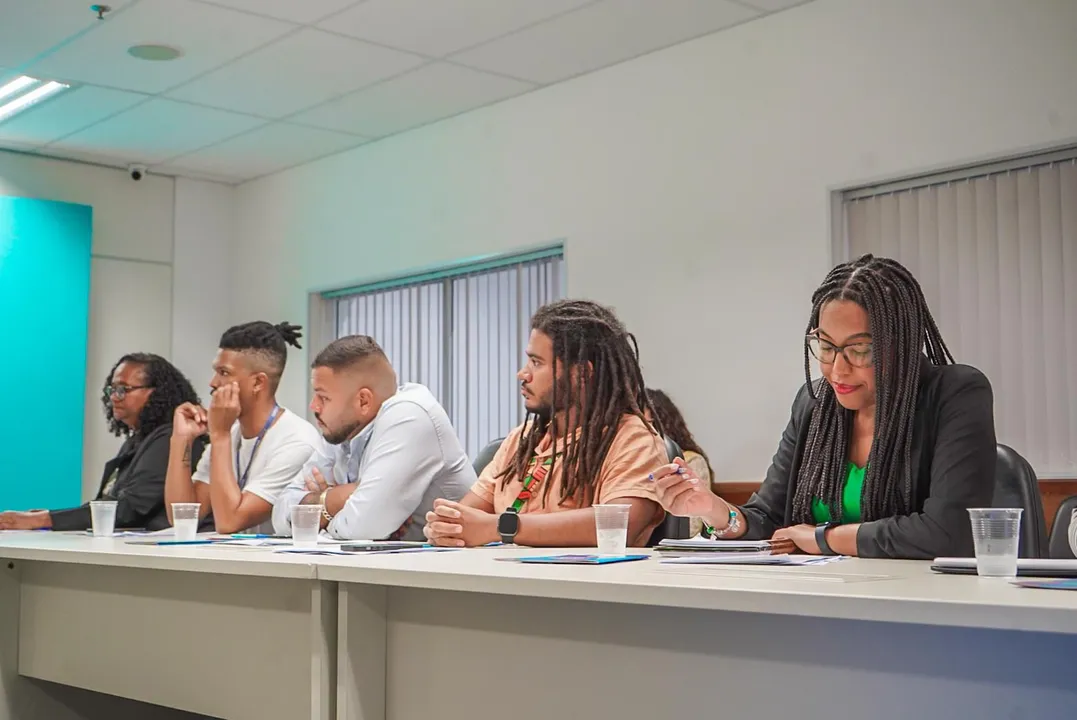 Representantes de órgãos públicos e movimentos sociais participaram da instalação do Comitê da Juventude