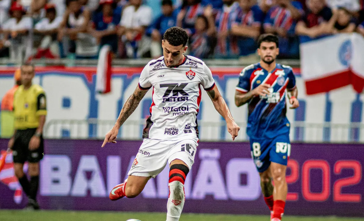 Gabriel Baralhas, volante do Vitória