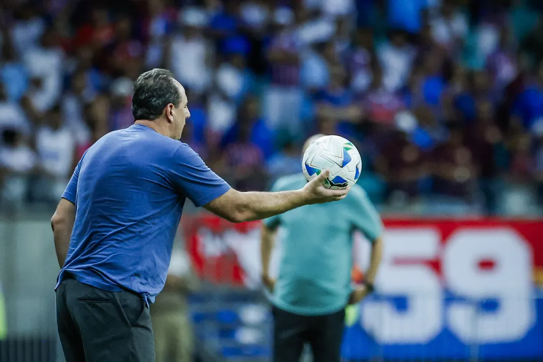 Rogério Ceni tem 12 jogos de invencibilidade como treinador na história da Libertadores