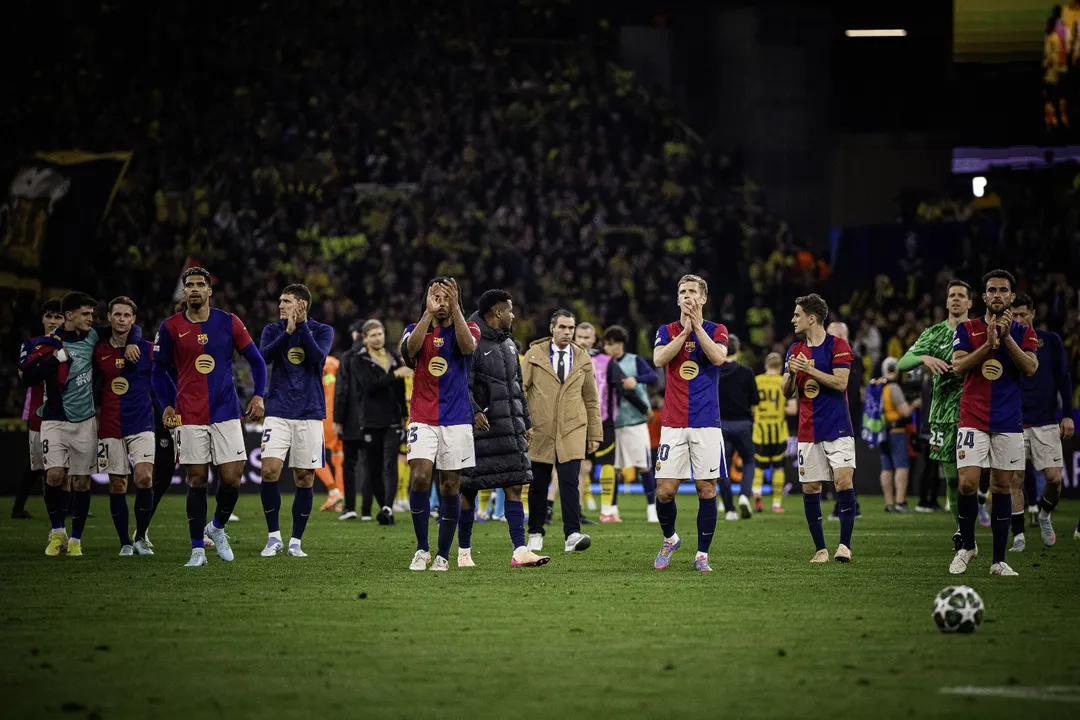 Imagem ilustrativa da imagem Champions: Dortmund vence, mas Barça sustenta vantagem e avança