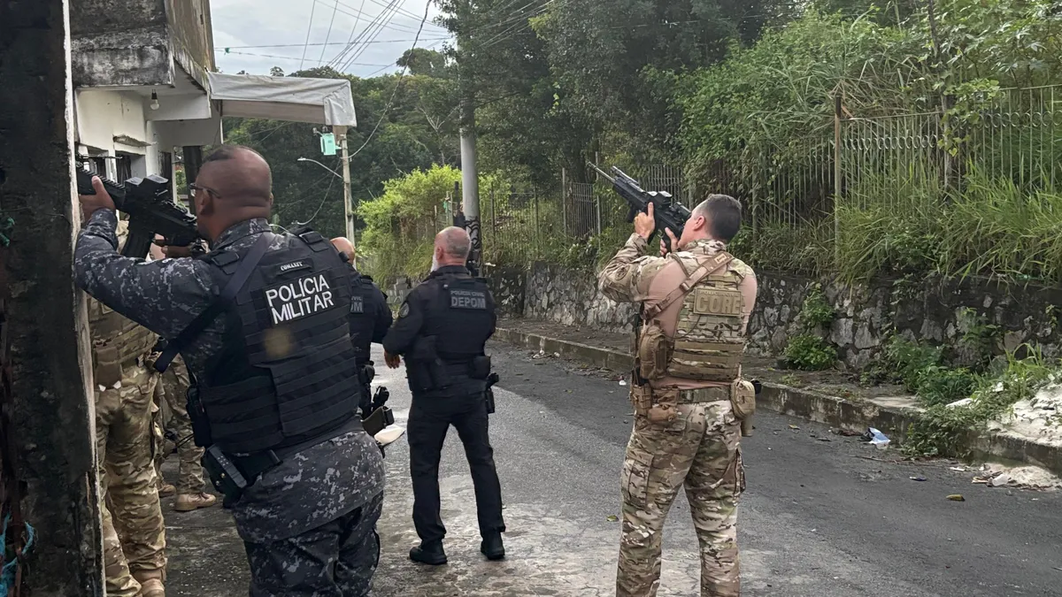 Grupo foi preso em diversos bairros de Salvador