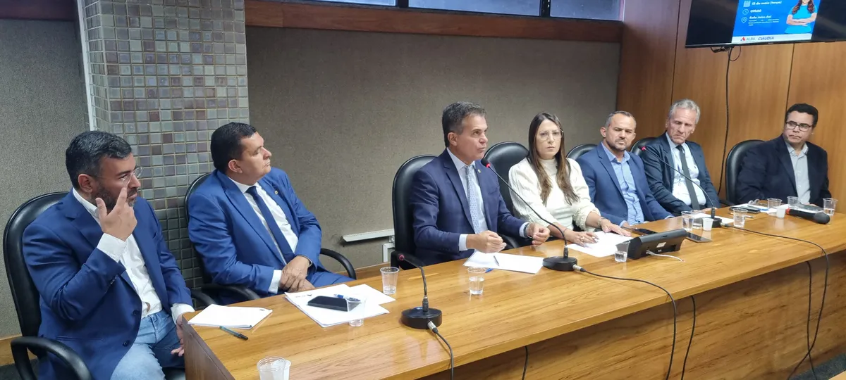 Audiência pública reuniu diversos deputados e prefeitos do extremo sul da Bahia