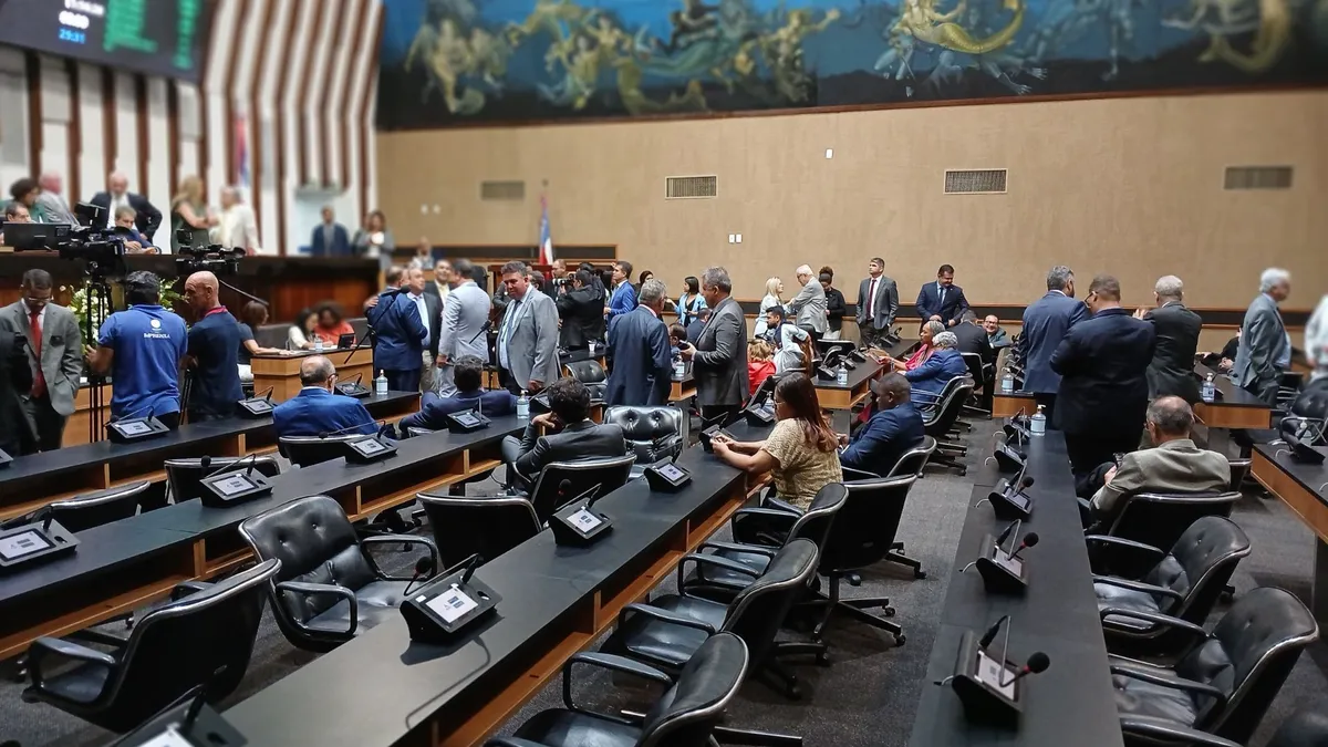 Tarifaço de Trump foi tema da reabertura dos trabalhos na Alba