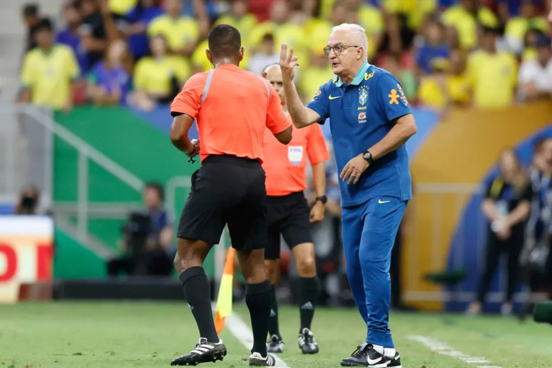 O técnico Dorival Júnior destacou a evolução da Seleção Brasileira ao longo das Eliminatórias da Copa do Mundo de 2026