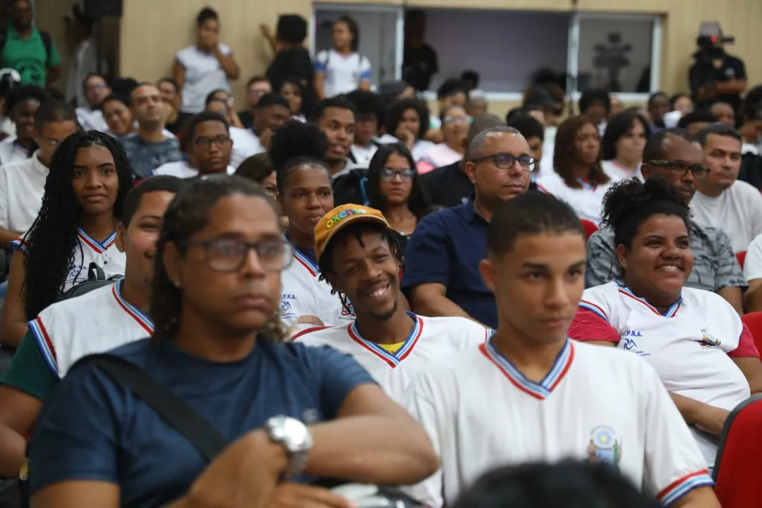 Educação de Jovens e Adultos cresce 15% e fortalece inclusão na Bahia