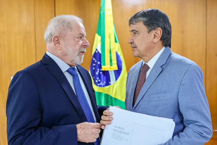 Lula e o ministro da Previdência Social