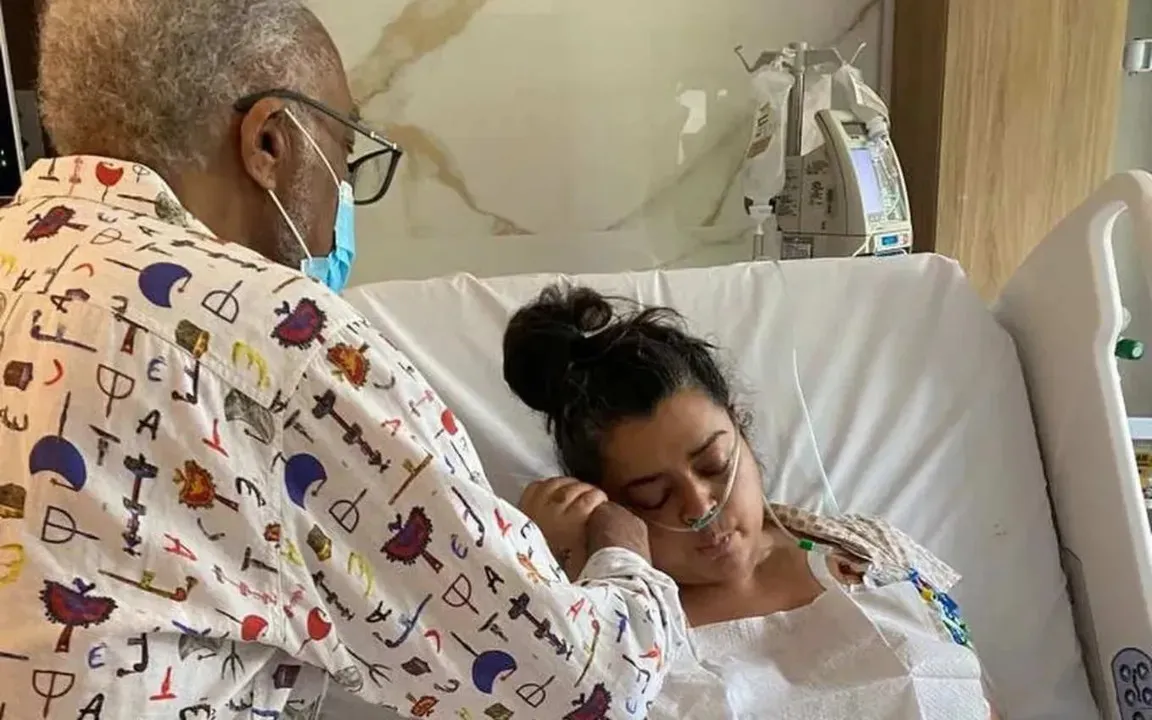 Assim que chegou a Salvador para show, Gilberto Gil visitou Preta no hospital