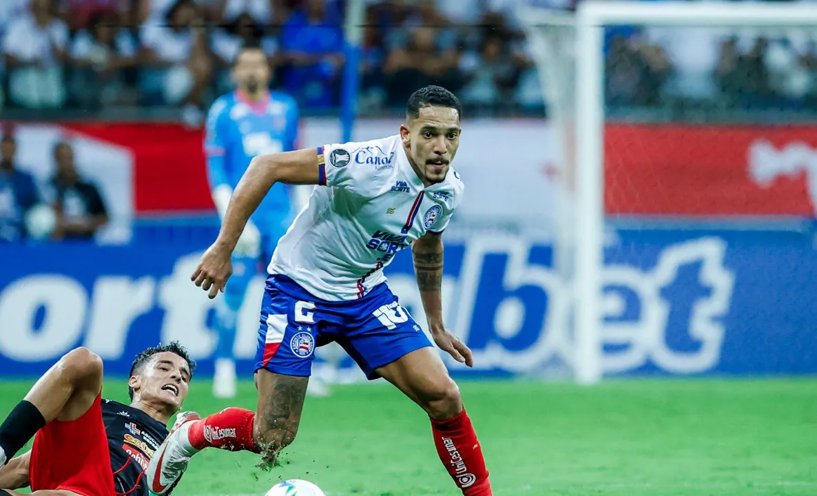 Gilberto, lateral do Bahia