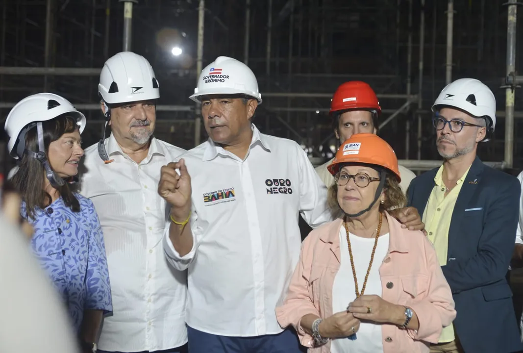 Governador fez visita às obras do TCA ao lado de parlamentares que destinaram emendas para a reforma