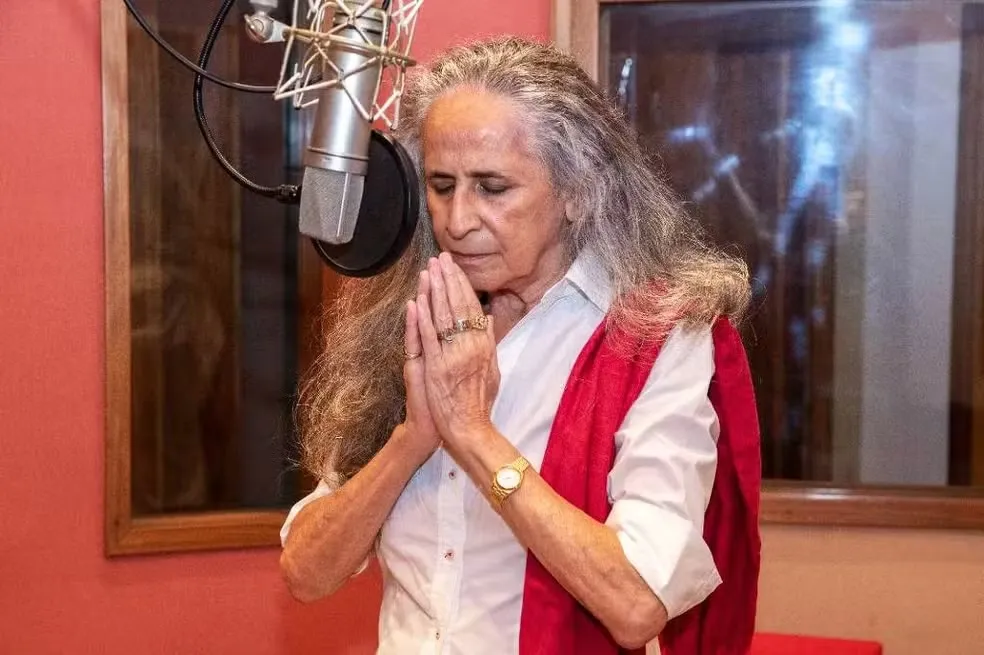 A cantora Maria Bethânia