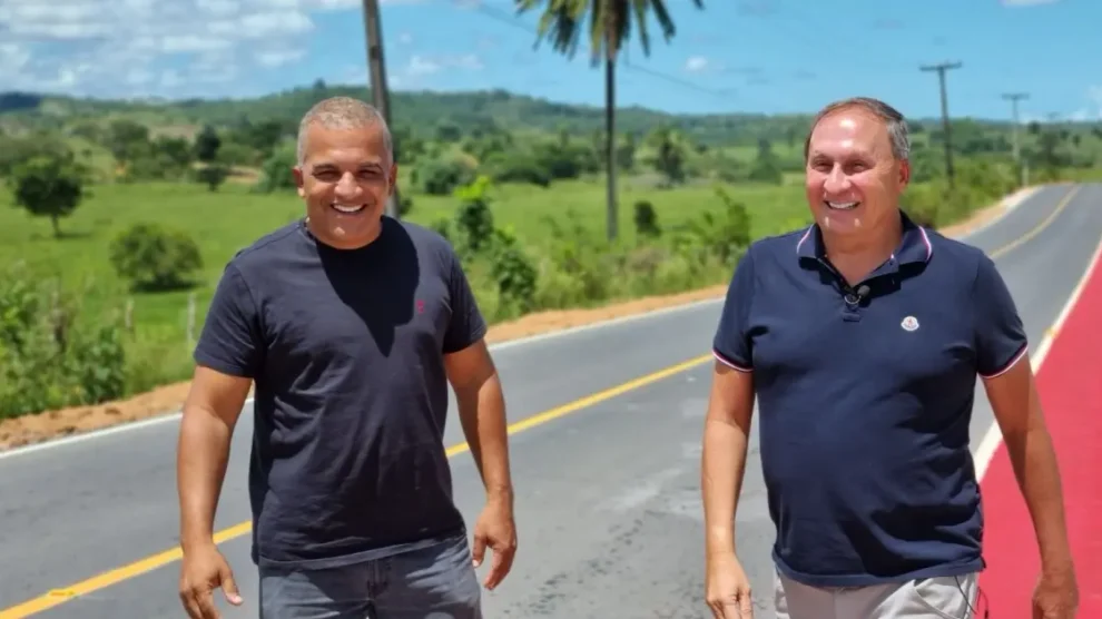 Bira da Barraca assinou contrato de desapropriação que favorece a empresa do seu antecessor, João Gualberto.
