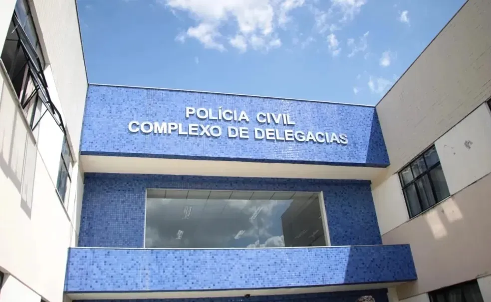 Suspeita foi conduzida à 2ª Delegacia Territorial de Feira de Santana