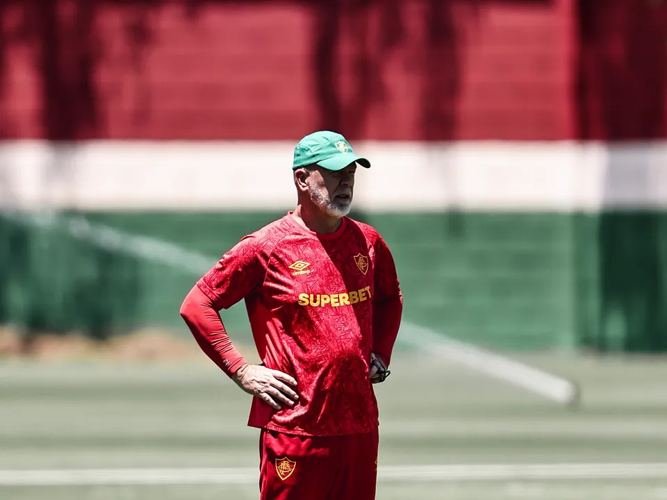 Treinador Mano Menezes