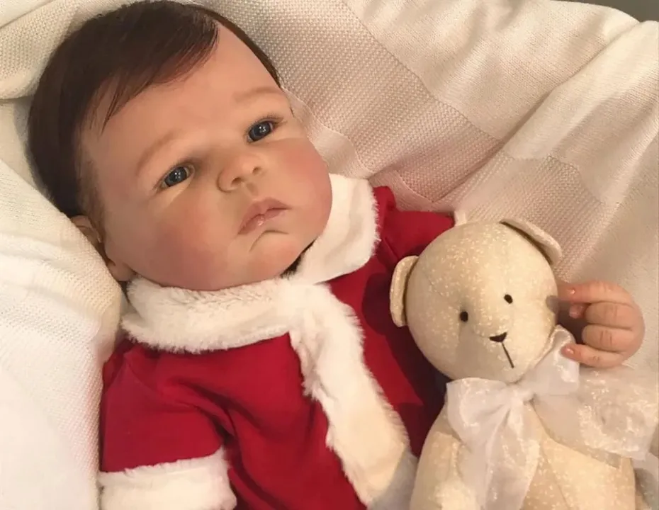 Mesmo com as críticas e piadas, os bebês reborn continuam populares